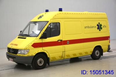 Mercedes-Benz Sprinter 312D Ambulance
