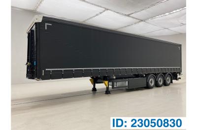 SYSTEM TRAILERS Tautliner " Tail lift 9 ton"