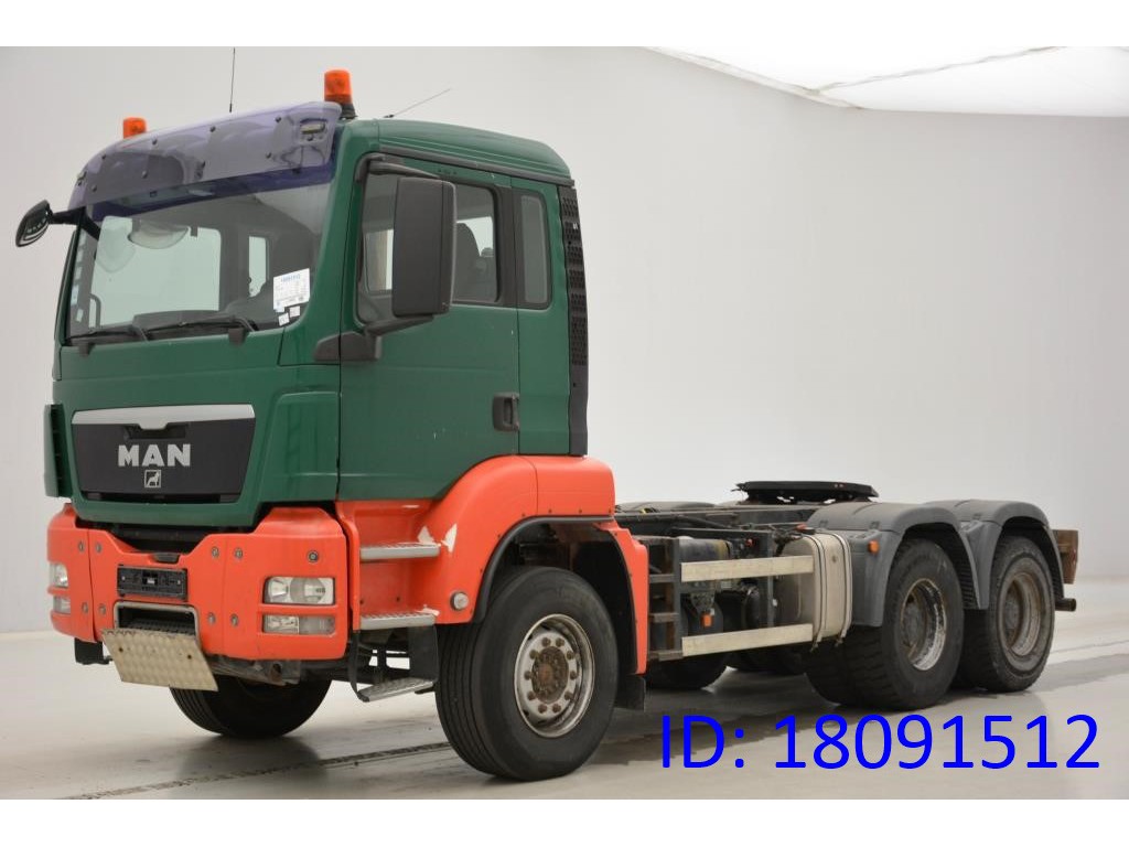 MAN TGS 33.440 M - 6x4 - tractor/tipper double use